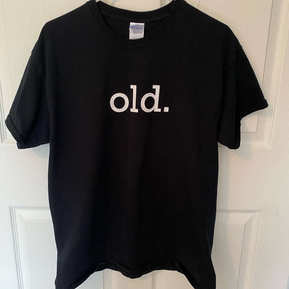 Mens OLD. T-Shirt
